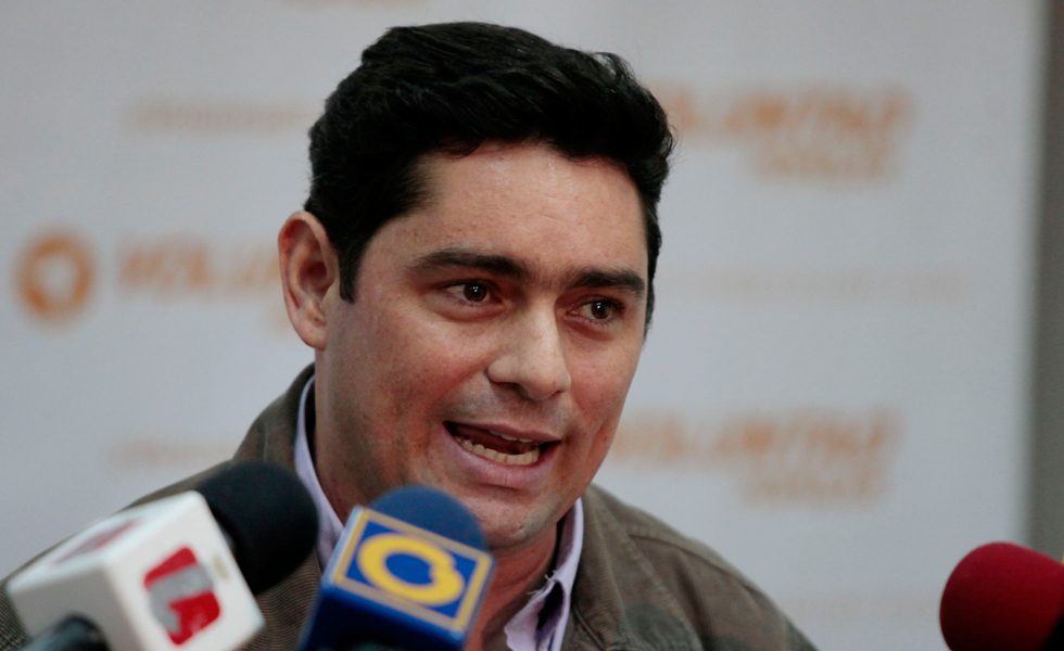 Carlos Vecchio: Insistiremos en la petición para darle tranquilidad a Venezuela