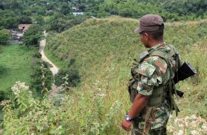 Ataque de las FARC destruyó la mitad de una estación de policía