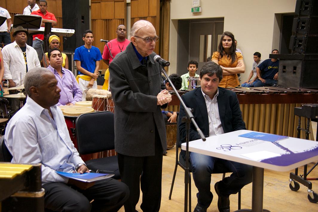 El Sistema Nacional de Orquestas firmó convenio de cooperación e intercambio con el Grupo Madera