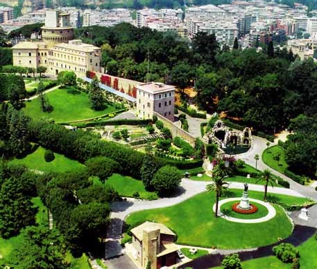 El Vaticano abre al público el Jardín Cuadrado, anexo a los Museos Vaticanos