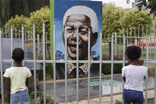 Presidente sudafricano visita a Mandela