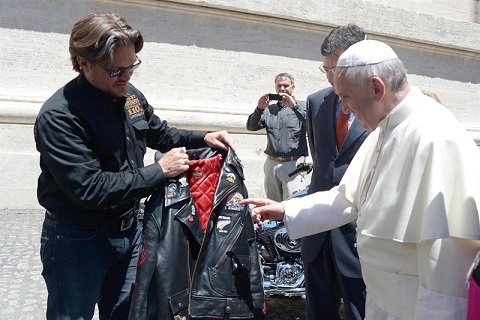 El papa Francisco tiene dos Harley Davidson  (Fotos)