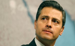 Las reformas le pasan factura a Peña Nieto