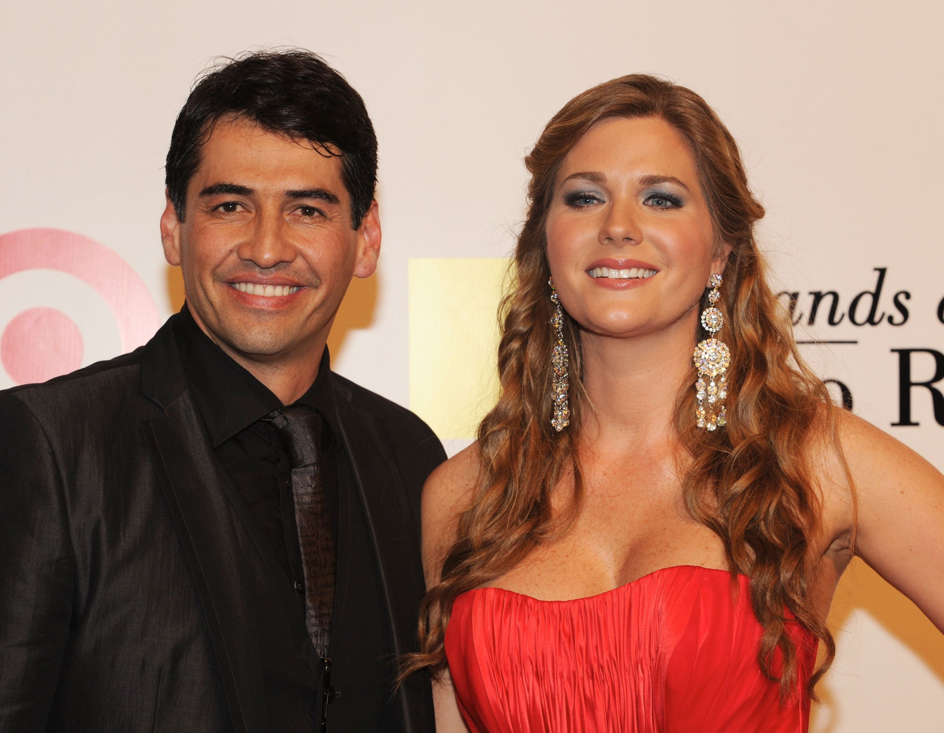 Los actores Sonya Smith y Gabriel Porras se divorcian