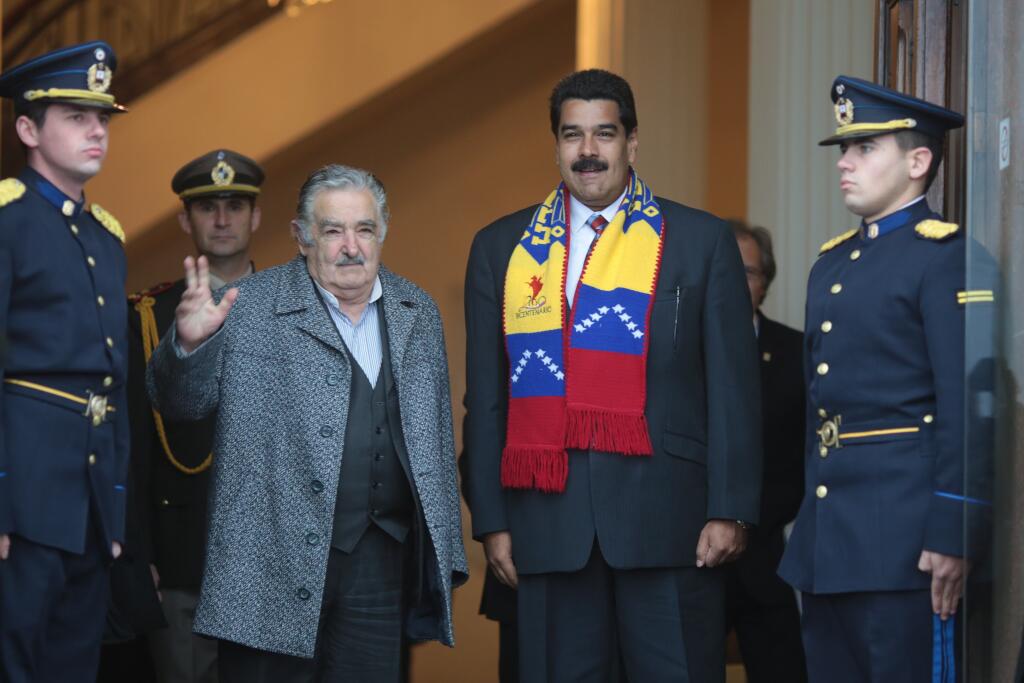 Maduro, Morales, Rousseff y Mujica ya están reunidos para inicio de cumbre del Mercosur (Video)