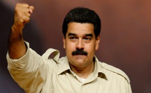 Maduro anuncia reestructuración de los 32 ministerios