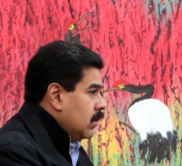 “Pío pío, chin chán, pagal dolales” le dijeron estos pajaritos chinos a Maduro (FOTOS)