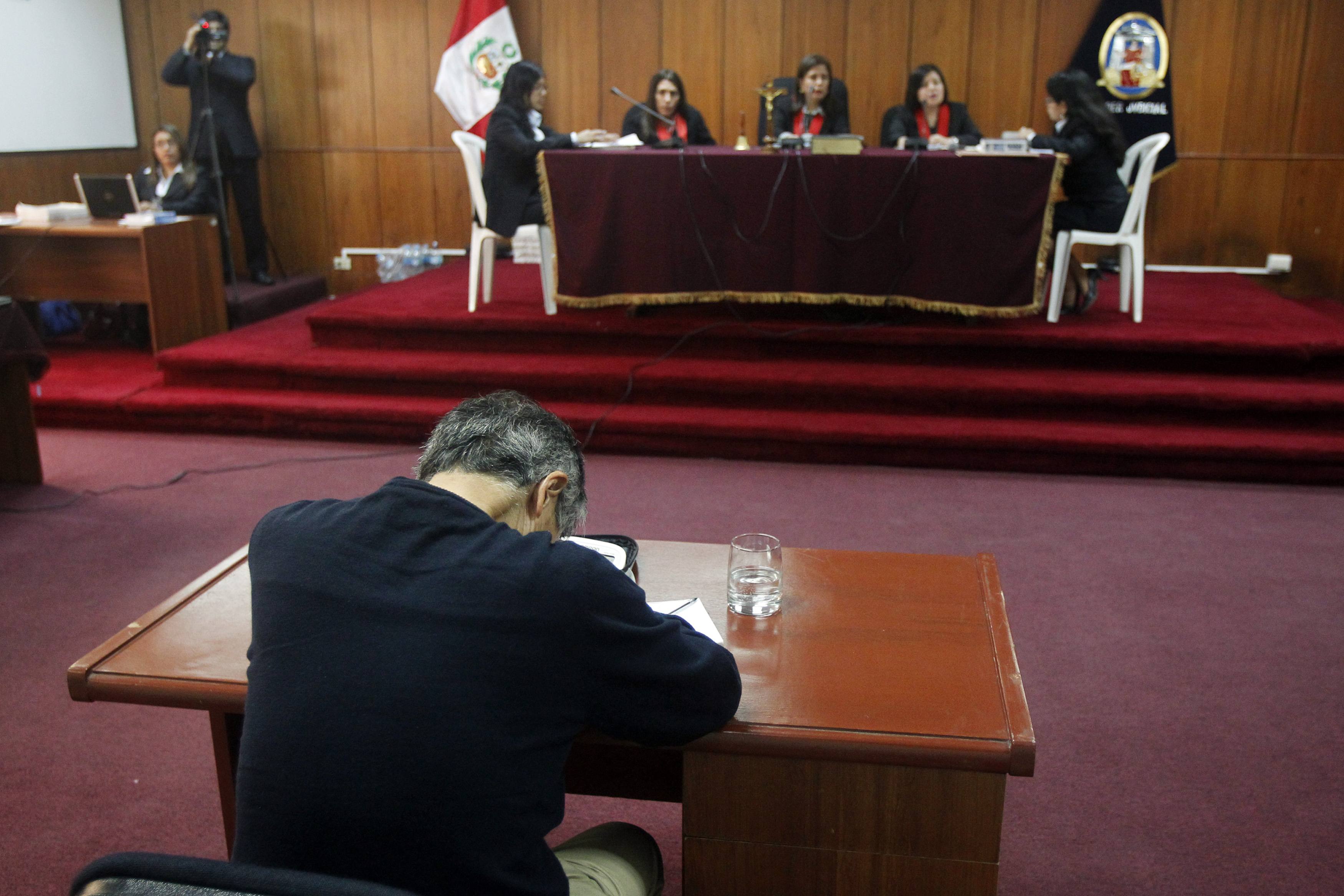 Fiscalía pide 20 años de cárcel para Fujimori por secuestro de general