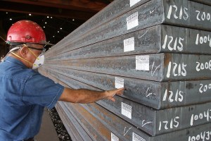 Producción de acero cayó a 900.000 toneladas
