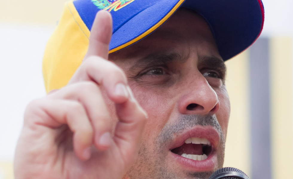 Capriles pidió a estudiantes no manifestar de noche (Video)