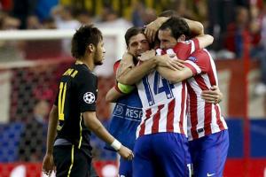 Atlético tumba al Barcelona y accede a “semis” de la Champions