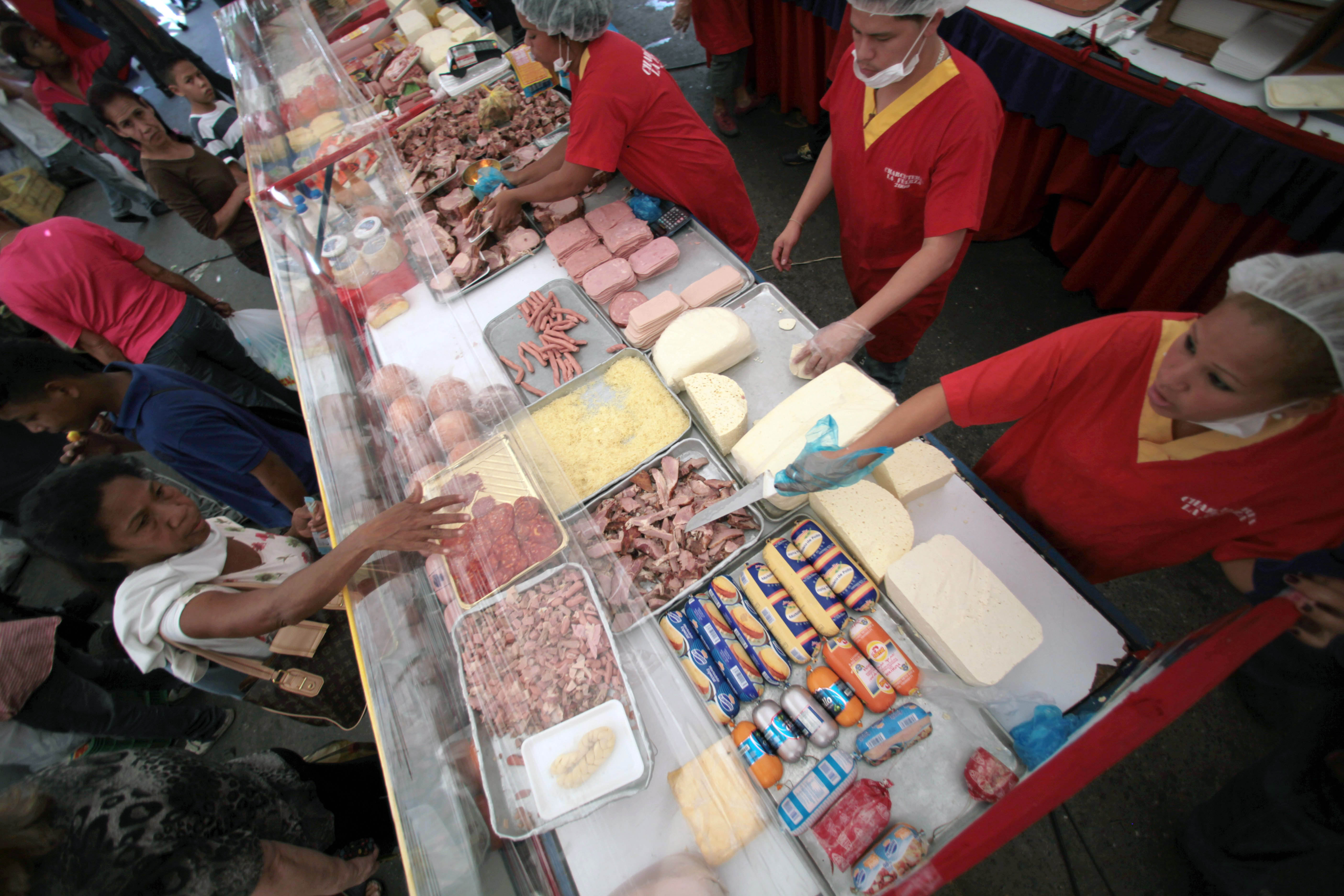 Tarjetas de alimentos en Venezuela… a la cubana