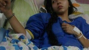 Deciden retirar esposas a estudiante en cama del Hospital Central de Táchira