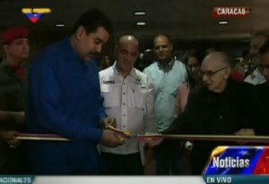 Maduro inauguró un Centro Musical en Corpoelec