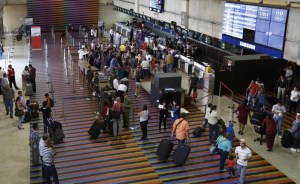Gobierno bolivariano todavía debe 3.500 millones de dólares a las aerolíneas extranjeras