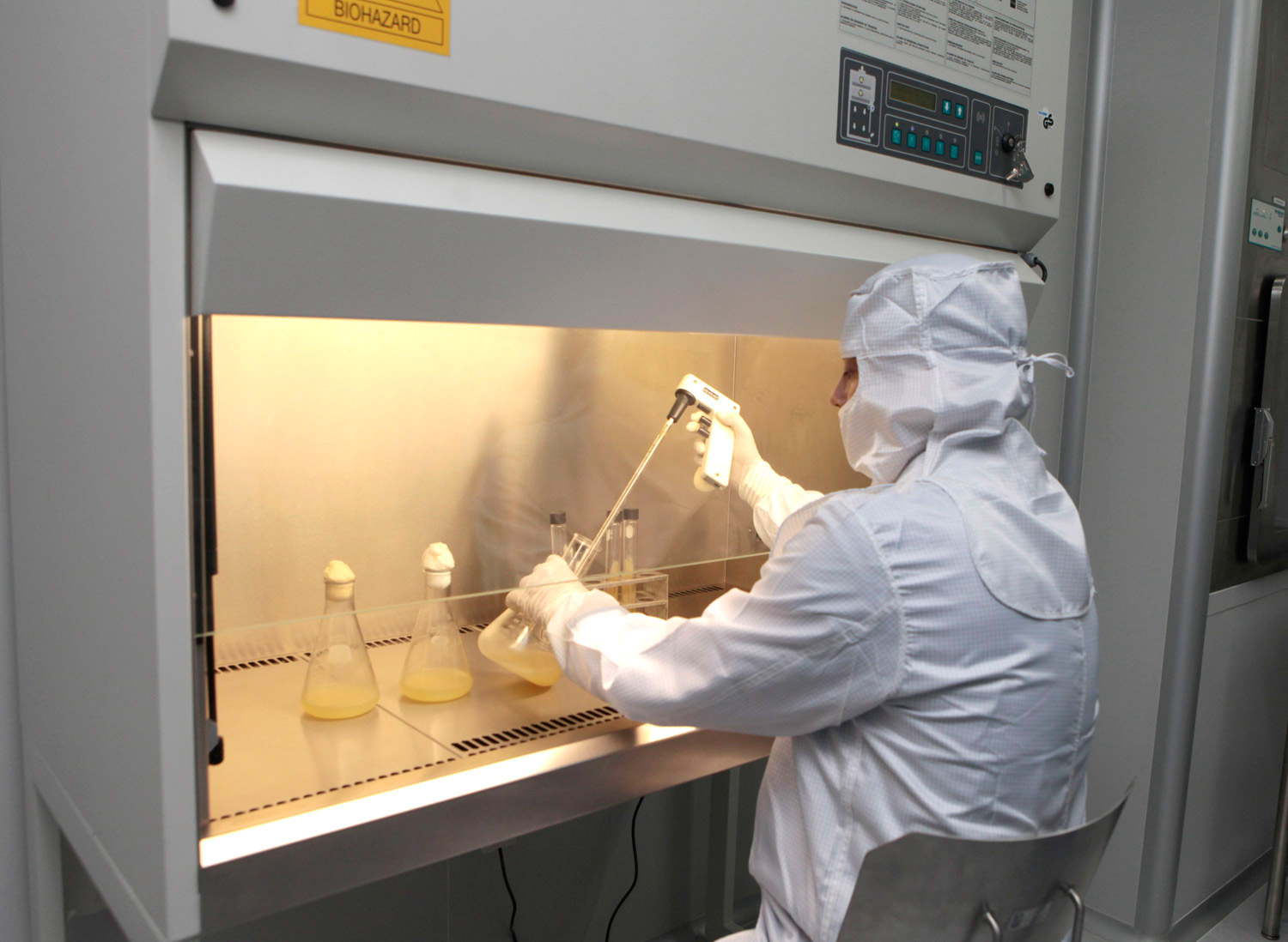 Un solo laboratorio para todo el país no es suficiente para pruebas PCR del Covid-19