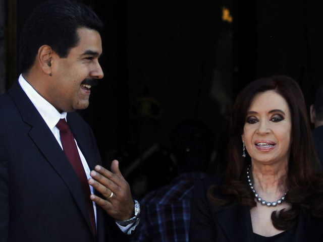 Maduro habla con Kirchner para “defender” a Argentina ante fondos especualtivos