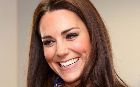 Kate-Middleton_ACRIMA20120906_0019_15