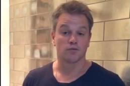 Matt Damon hizo el #IceBucketChallenge… con ¡agua de poceta!