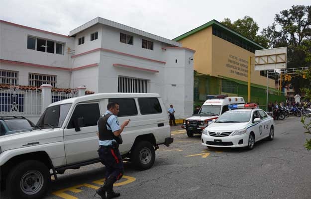 Polimérida detuvo a una mujer que intentó pasar droga al retén