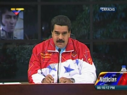 Luego de 15 años “revolucionarios” regalando plata, Maduro pide que se trabaje por las cosas