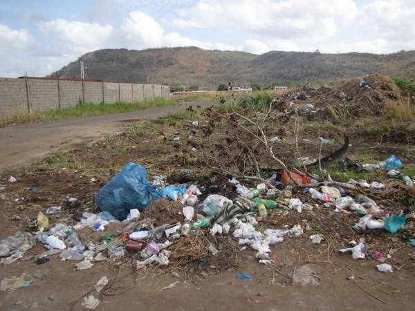 Terrenos y vías públicas de Upata están convertidos en basurero
