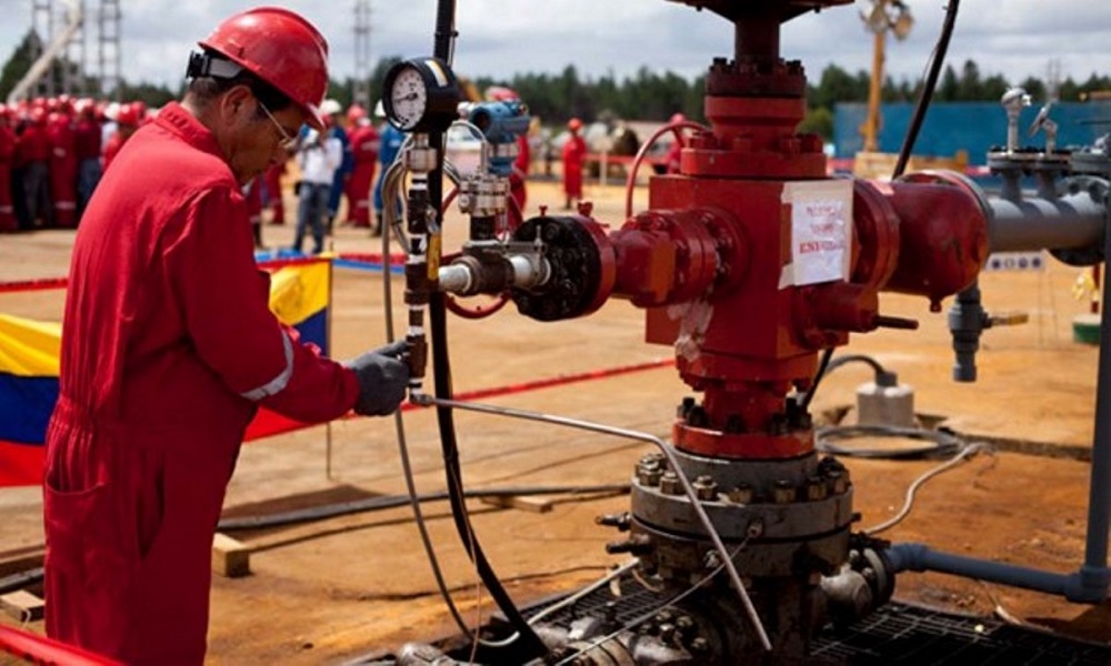 En Venezuela cae la producción de petróleo