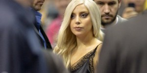 Lady Gaga pide medidas para combatir abusos sexuales en las universidades