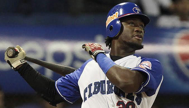 Odubel Herrera fue el mejor bate de la temporada 2014-2015 en la LVBP