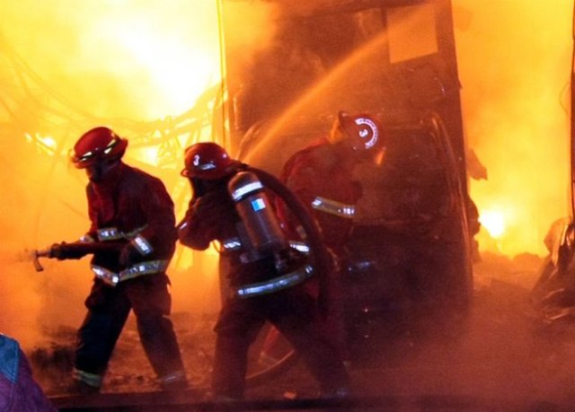 brasil-mueren-cuatro-menores-en-incendio-de-v-2521-jpg_654x469