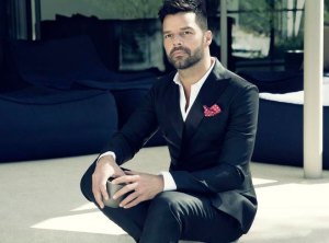 Llega una mujer a la vida de Ricky Martin ¿Quién será?