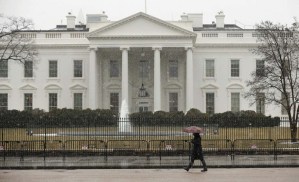 Casa Blanca lanza ultimátum a diplomáticos contrarios a veto migratorio Trump