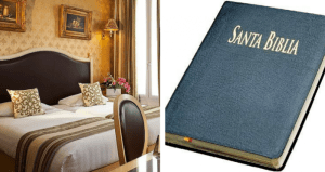 ¿Por qué hay Biblias en los hoteles de EEUU?