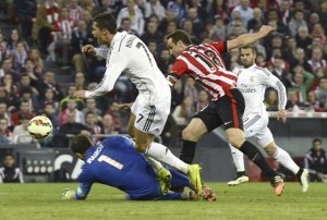 El Real Madrid se complica el liderato tras caer 1-0 ante un Athletic que sigue en éxtasis