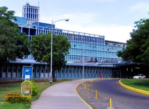 Ni aire ni agua en quirófanos del Hospital Universitario de Maracaibo