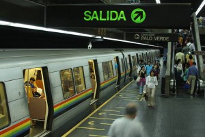 El Metro de Caracas se encuentra operativo tras labores de mantenimiento