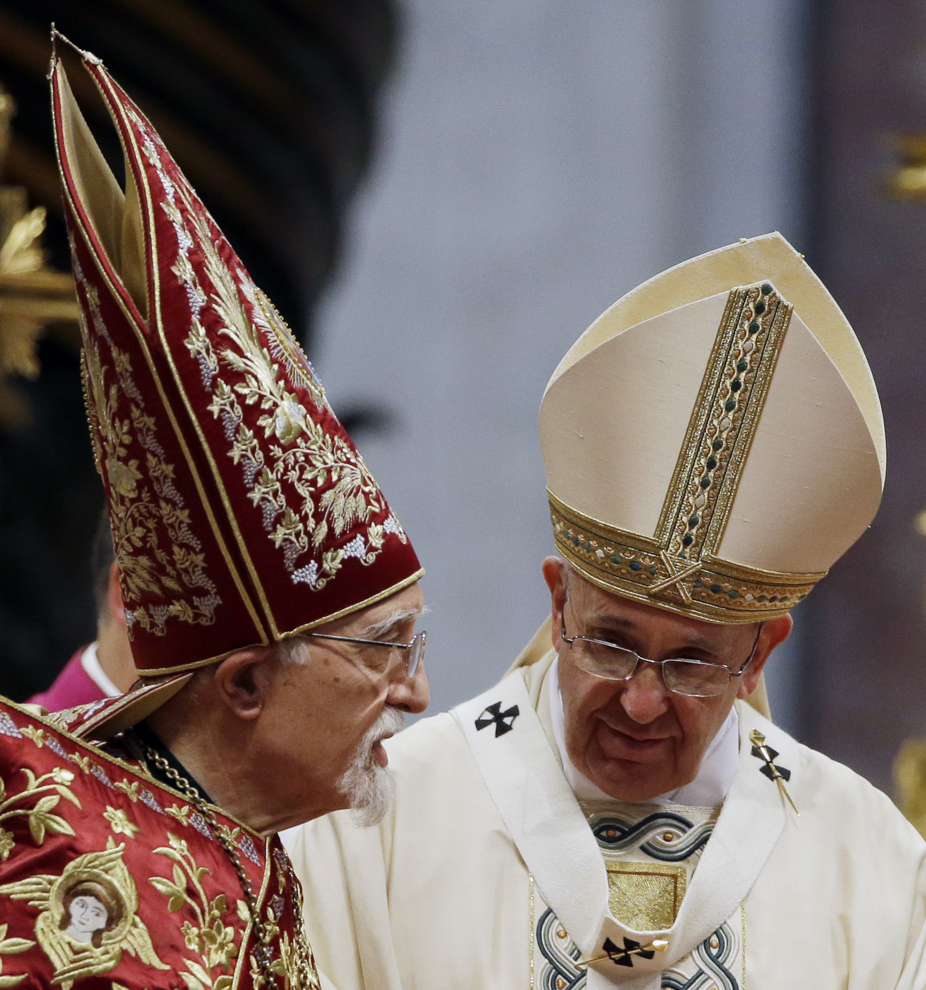 Papa Francisco califica de “genocidio” la masacre de armenios del siglo XX