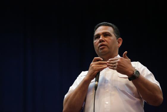 González López dice que Maduro ordenó continuar e implementar lo hecho por Bernal