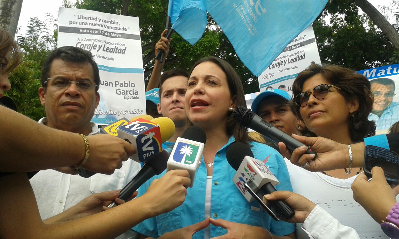 María Corina: La ignorancia es política de Estado, con impunidad desvalijan escuelas en Maturín (Fotos)