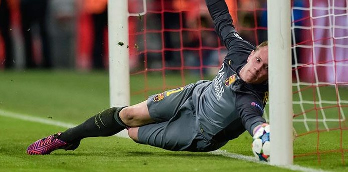 Las bestiales atajadas de Ter Stegen que metieron al Barcelona en la final (Videos)