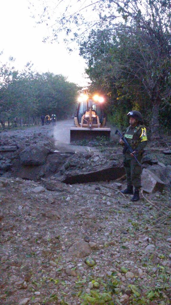 Las Farc activa un explosivo en la vía Panamericana, a la altura del Cauca