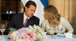 Enrique Peña Nieto y el gesto de su esposa que lo avergonzó