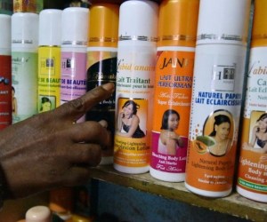 Costa de Marfil prohibirá que ciudadanos se aclararen la piel