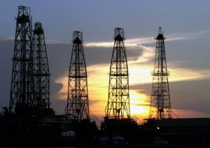 Petróleo de Texas baja un 0,77 % y cierra en 44,74 dólares