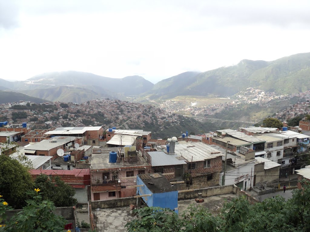 Matan a niño por ser testigo de un doble homicidio en la carretera vieja Caracas-La Guaira