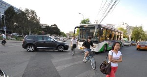 En China conductores rematan a los peatones que atropellan… ¿por qué?