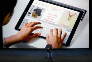 Apple lanza iPad Pro de gran formato y nuevo Apple Pencil