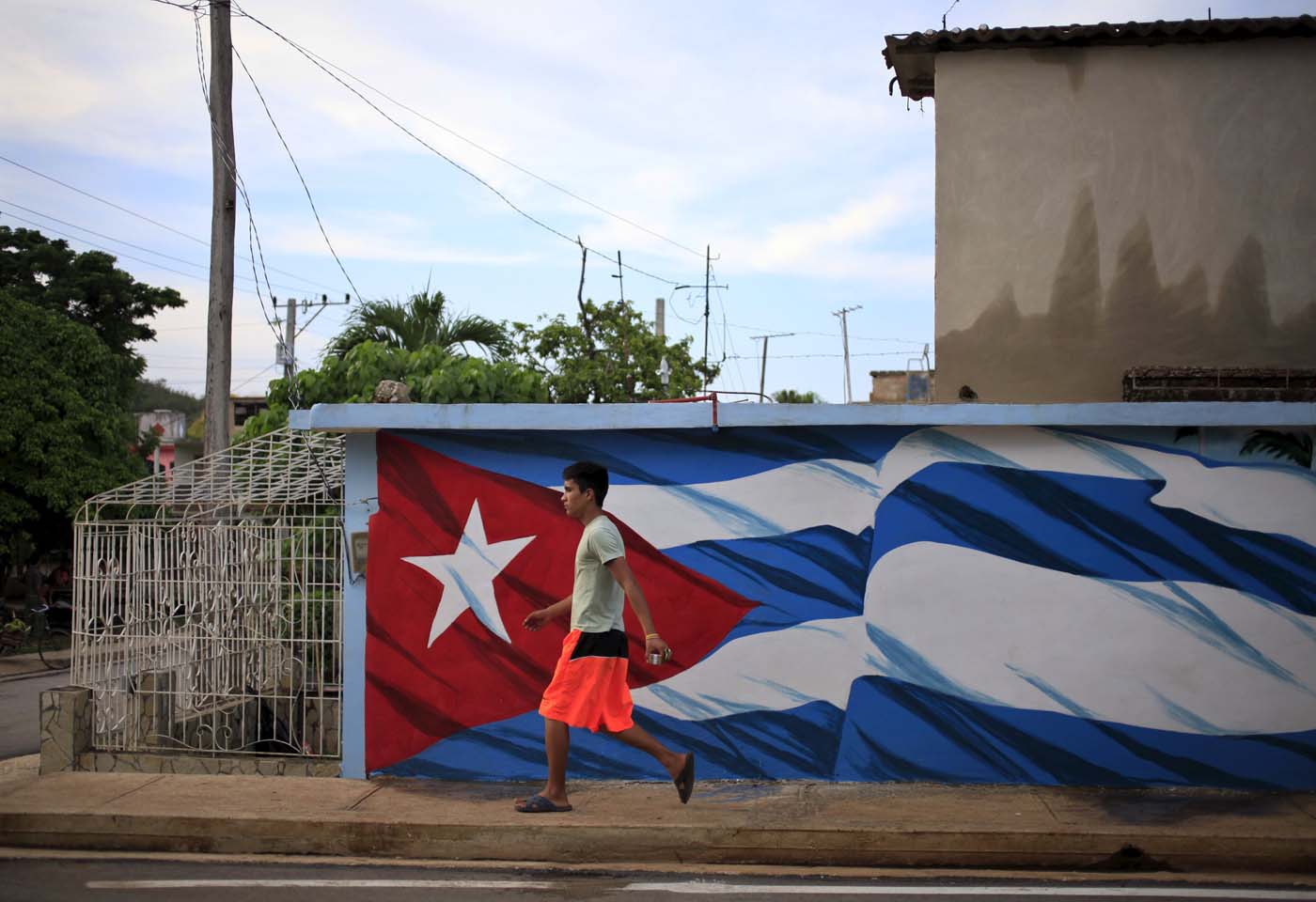 La UE y Cuba buscarán cerrar acuerdos económicos en diciembre