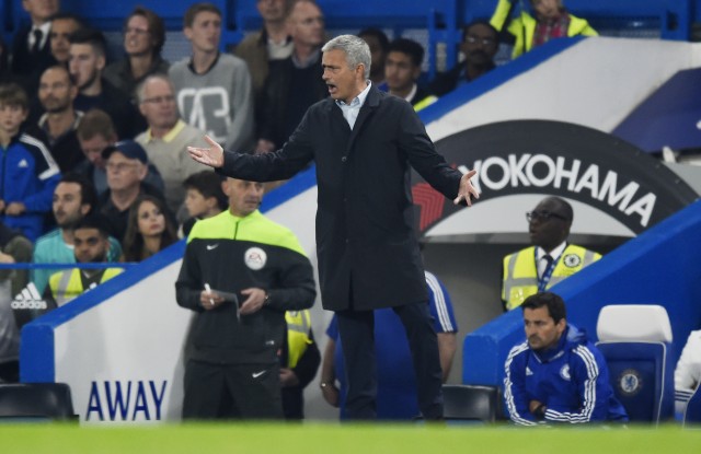 Mourinho es sancionado con un partido y 70.000 euros