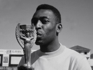 Hace 75 años nació Edson Arantes Do Nascimento “Pelé”